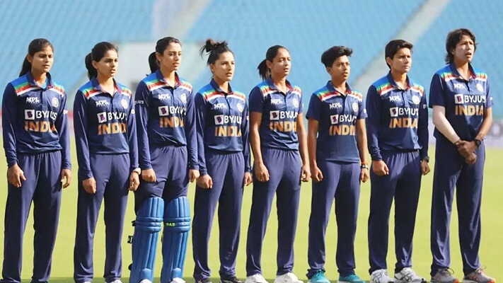 India women's national cricket team roster — Harmanpreet Kaur (captain), Smriti Mandhana (vice-captain), Shafali Verma, Jemima Rodriguez, Deepti Sharma, Richa Ghosh (goalkeeper), Amanjot Kaur, Devika Vaidya, Anjali Sarvani, Titas Sadhu, Rajeshwari Gayakwad, Meenu Mani.