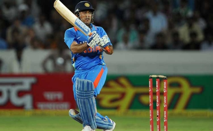 MS Dhoni Helicopter Shot — Biography of MS Dhoni