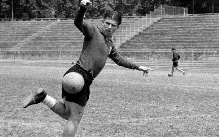 The best player in football history — Puskas is one of the greatest athletes