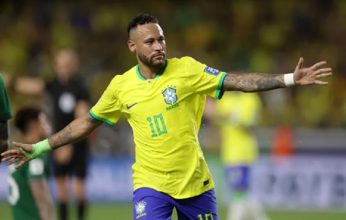 The world's best football player — Neymar is still in the ratings