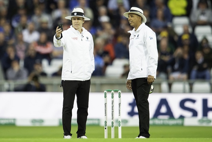Best Umpires in cricket — how to become
