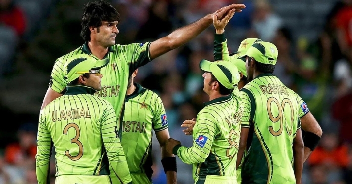 The tallest cricketer in the world is Mohammad Irfan from Pakistan