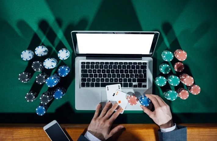 What is online gambling — The Differences Between Online Gambling And Offline Gambling