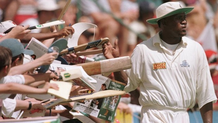 The best bowling figures in Test International — Devon Malcolm from England